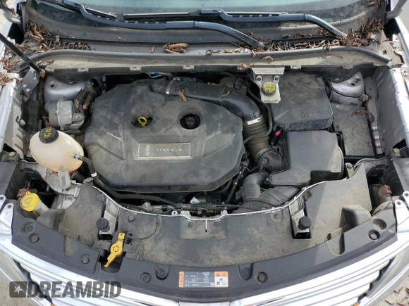 2018 Lincoln MKC Reserve with VIN 5LMCJ3C90JUL28866, listed as a Copart auction lot 45658685 with 75,484 mi miles and Clean title. Bid and sale history available at DreamBid. Image 12.