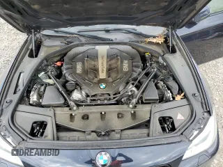 2015 BMW 5 Series 550i xDrive с VIN WBAKP9C54FD980038, выставлен на аукционе Copart как лот 56051025 с пробегом 83 889 миль миль и Списание • Salvage title. История ставок и продаж доступна на DreamBid. Изображение 11.