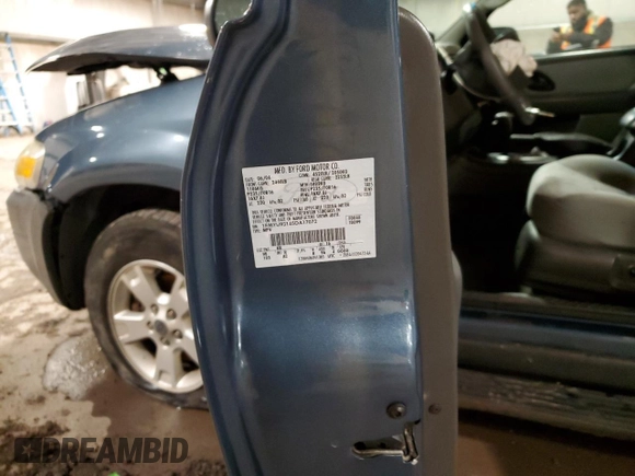 2005 Ford Escape XLT with VIN 1FMYU93145DA17072, listed as a Copart auction lot 47101705 with 202,218 mi miles and Salvage Title. Bid and sale history available at carsss.com. Image 13.