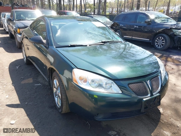 2007 Pontiac G6 GT with VIN 1G2ZH18N674239825, listed as a IAAI auction lot 41942586 with NaN miles. Bid and sale history available at carsss.com. Image 1.