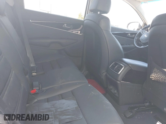 2019 Kia Sorento EX V6 with VIN 5XYPHDA52KG564867, listed as a IAAI auction lot 41991146 with 70,458 mi miles. Bid and sale history available at carsss.com. Image 8.