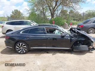 2021 Volkswagen Arteon SEL R-Line с VIN WVWSR7AN1ME005265, выставлен на аукционе IAAI как лот 42274686 с пробегом Не указан миль и . История ставок и продаж доступна на DreamBid. Изображение 12.