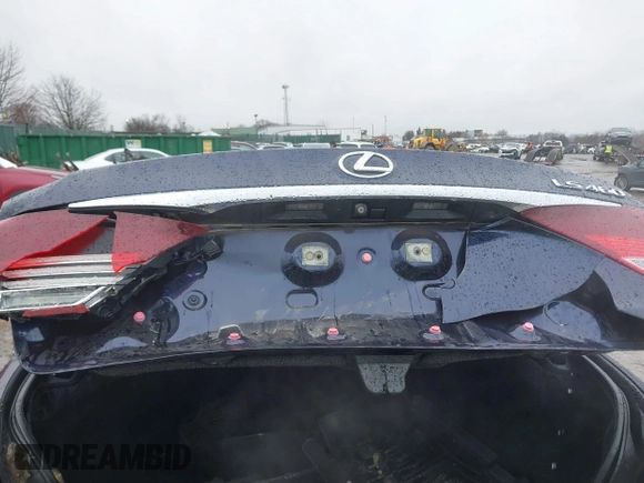 2017 Lexus LS 460 с VIN JTHCL5EF9H5027841, выставлен на аукционе IAAI как лот 41575889 с пробегом 36 400 миль миль и . История ставок и продаж доступна на DreamBid. Изображение 6.