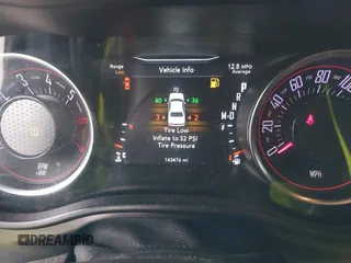 2017 Dodge Challenger R/T Plus с VIN 2C3CDZBT5HH651374, выставлен на аукционе IAAI как лот 41646819 с пробегом 143 476 миль миль и . История ставок и продаж доступна на DreamBid. Изображение 7.