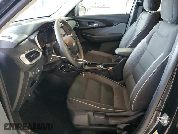 2021 Chevrolet TrailBlazer LS with VIN KL79MNSL9MB022568, listed as a Copart auction lot 47202985 with 60,773 mi miles and Salvage Title. Bid and sale history available at carsss.com. Image 7.