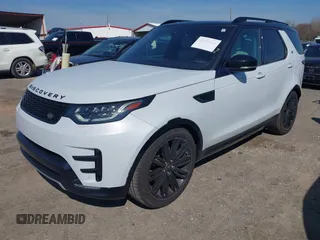 2019 Land Rover Discovery HSE Luxury with VIN SALRT2RK8KA080555, listed as a IAAI auction lot 41833340 with 122,111 mi miles. Bid and sale history available at carsss.com. Image 17.