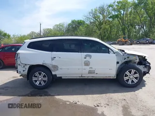 2015 Chevrolet Traverse LT with VIN 1GNKVHKDXFJ280531, listed as a IAAI auction lot 42077958 with 177,856 mi miles and . Bid and sale history available at DreamBid. Image 14.