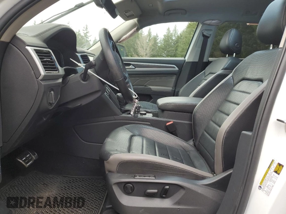 2022 Volkswagen Atlas SEL Premium R-Line with VIN 1V2FR2CA2NC519295, listed as a Copart auction lot 48591095 with 38,002 mi miles and Salvage title. Bid and sale history available at DreamBid. Image 7.