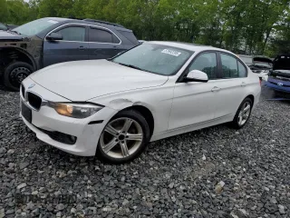 2013 BMW 3 Series 328i xDrive z VIN WBA3B3C52DF531538, wystawiony jako Copart lot #57992205 z przebiegiem 126 746 mil mil oraz Czysty tytuł • Clean title. Historia ofert i sprzedaży dostępna na DreamBid. Obrazek 1.