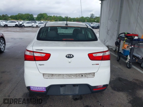 2014 Kia Rio EX z VIN KNADN4A38E6339206, wystawiony jako IAAI lot #41972283 z przebiegiem 95 993 mil mil oraz . Historia ofert i sprzedaży dostępna na DreamBid. Obrazek 16.