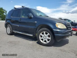 1999 Mercedes-Benz M-Class with VIN 4JGAB72E7XA107952, listed as a Copart auction lot 58559244 with 175,236 mi miles and Non Repairable. Bid and sale history available at carsss.com. Image 4.