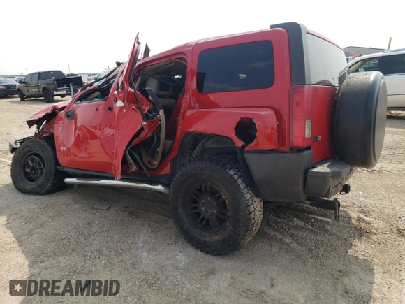 2007 Hummer H3 SUV with VIN 5GTDN13E378231415, listed as a Copart auction lot 64661734 with 0 mi miles and Non Repairable. Bid and sale history available at carsss.com. Image 2.