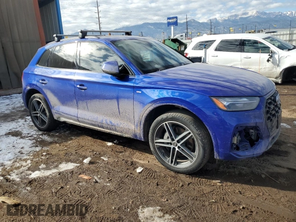 2023 Audi Q5 S line Premium Plus with VIN WA1E2AFY3P2053545, listed as a Copart auction lot 43109325 with 32,686 mi miles and Salvage title. Bid and sale history available at DreamBid. Image 4.
