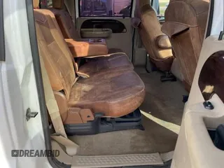 2005 Ford F-250 XL with VIN 1FTSW20P65EA81905, listed as a Copart auction lot 85047324 with 361,841 mi miles and Clean Title. Bid and sale history available at DreamBid. Image 6.