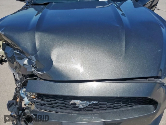 2016 Ford Mustang EcoBoost z VIN 1FA6P8TH1G5307413, wystawiony jako Copart lot #53305285 z przebiegiem Nie podano mil oraz Szkoda całkowita • Salvage title. Historia ofert i sprzedaży dostępna na DreamBid. Obrazek 11.