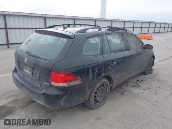 2010 Volkswagen Jetta S with VIN 3VWKZ7AJ8AM679168, listed as a IAAI auction lot 42149100 with 187,152 mi miles and . Bid and sale history available at DreamBid. Image 4.