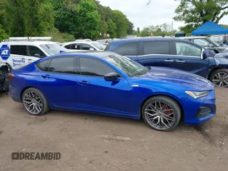 2021 Acura TLX w/A-Spec Package z VIN 19UUB6F58MA005983, wystawiony jako IAAI lot #42245986 z przebiegiem 62 408 mil mil oraz . Historia ofert i sprzedaży dostępna na DreamBid. Obrazek 12.