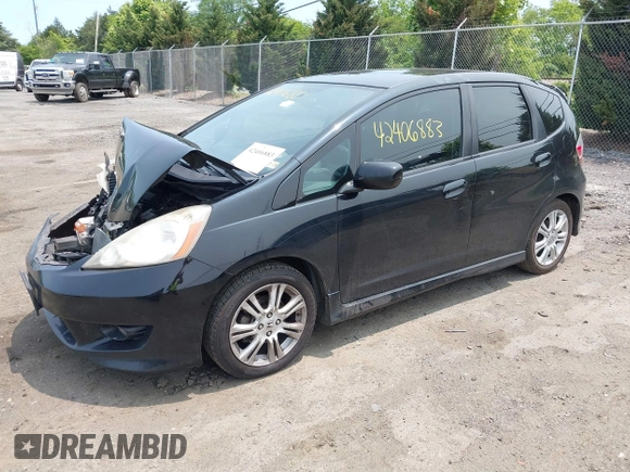 2010 Honda Fit Sport with VIN JHMGE8G40AC013031, listed as a IAAI auction lot 42406883 with 245,755 mi miles and . Bid and sale history available at DreamBid. Image 17.