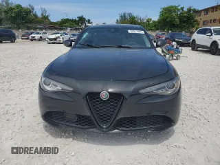 2020 Alfa Romeo Giulia with VIN ZARFAMAN4L7623860, listed as a Copart auction lot 59011605 with 72,080 mi miles and Non repairable. Bid and sale history available at DreamBid. Image 5.