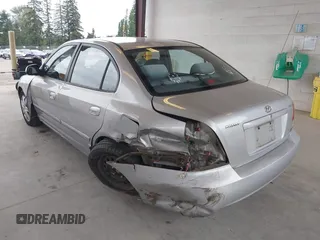 2002 Hyundai Elantra GLS z VIN KMHDN45D52U340239, wystawiony jako IAAI lot #42260604 z przebiegiem 288 297 mil mil oraz . Historia ofert i sprzedaży dostępna na DreamBid. Obrazek 3.