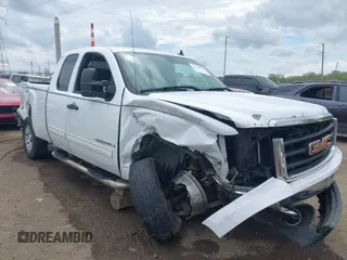 2008 GMC Sierra 1500 SLE1 z VIN 2GTEK19J781140144, wystawiony jako IAAI lot #42150790 z przebiegiem 186 929 mil mil oraz . Historia ofert i sprzedaży dostępna na DreamBid. Obrazek 6.