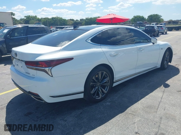 2018 Lexus LS 500 z VIN JTHC51FF5J5001048, wystawiony jako IAAI lot #42322214 z przebiegiem 59 835 mil mil oraz . Historia ofert i sprzedaży dostępna na DreamBid. Obrazek 4.