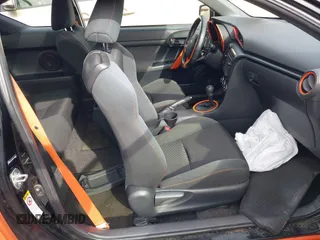 2015 Scion tC with VIN JTKJF5C7XFJ008076, listed as a IAAI auction lot 40856462 with 155,117 mi miles. Bid and sale history available at carsss.com. Image 5.