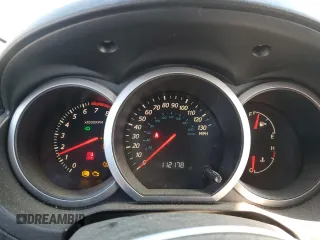 2008 Suzuki Grand Vitara w/Spare & Cargo Covers z VIN JS3TD941084103157, wystawiony jako Copart lot #72755674 z przebiegiem 112 178 mil mil oraz Szkoda całkowita • Salvage title. Historia ofert i sprzedaży dostępna na DreamBid. Obrazek 9.