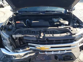 2021 Chevrolet Silverado 1500 LT with VIN 1GCUYDED5MZ162480, listed as a Copart auction lot 83811124 with 68,111 mi miles and Salvage Title. Bid and sale history available at carsss.com. Image 11.