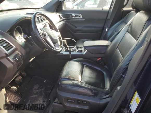 2011 Ford Explorer XLT z VIN 1FMHK8D88BGA78169, wystawiony jako Copart lot #83055244 z przebiegiem 131 038 mil mil oraz Szkoda całkowita • Salvage title. Historia ofert i sprzedaży dostępna na DreamBid. Obrazek 7.