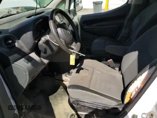 2017 Nissan NV200 S с VIN 3N6CM0KN3HK699975, выставлен на аукционе Copart как лот 56710415 с пробегом 141 450 миль миль и Списание • Salvage title. История ставок и продаж доступна на DreamBid. Изображение 7.