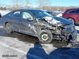 2019 Volkswagen Jetta SEL Premium with VIN 3VWG57BU9KM068495, listed as a IAAI auction lot 41263539 with 92,337 mi miles. Bid and sale history available at carsss.com. Image 6.