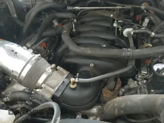 2013 Toyota Tundra Limited с VIN 5TFHW5F18DX271206, выставлен на аукционе IAAI как лот 42362300 с пробегом 266 453 миль миль и . История ставок и продаж доступна на DreamBid. Изображение 20.