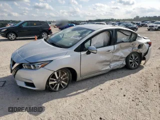 2021 Nissan Versa SV with VIN 3N1CN8EV8ML889515, listed as a Copart auction lot 59384725 with 52,146 mi miles and Salvage title. Bid and sale history available at DreamBid. Image 1.
