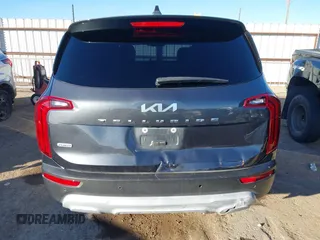 2022 Kia Telluride LX z VIN 5XYP2DHC9NG214968, wystawiony jako IAAI lot #41329588 z przebiegiem 59 141 mil mil oraz . Historia ofert i sprzedaży dostępna na DreamBid. Obrazek 16.