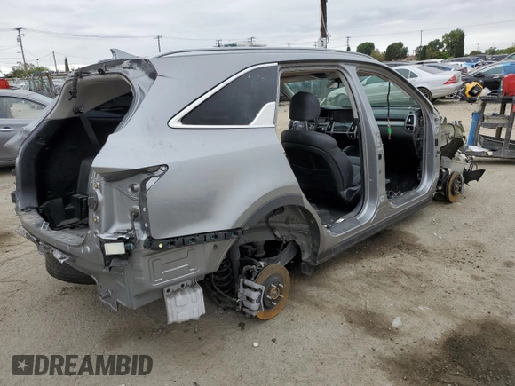 2024 Kia Sorento EX with VIN KNDRHDLG9R5248568, listed as a Copart auction lot 55761135 with Not provided miles and Non repairable. Bid and sale history available at DreamBid. Image 3.