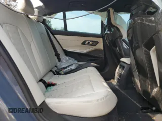 2024 BMW M3 Competition xDrive z VIN WBS43AY06RFT60878, wystawiony jako Copart lot #59680505 z przebiegiem 6 551 mil mil oraz Szkoda całkowita • Salvage title. Historia ofert i sprzedaży dostępna na DreamBid. Obrazek 10.