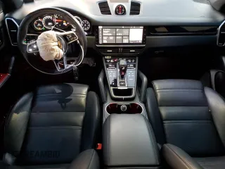 2019 Porsche Cayenne S с VIN WP1AB2AY2KDA62699, выставлен на аукционе Copart как лот 88502935 с пробегом 53 277 миль миль и Списание • Salvage title. История ставок и продаж доступна на DreamBid. Изображение 8.