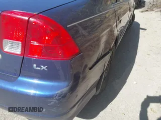 2005 Honda Civic LX z VIN 2HGES165X5H611666, wystawiony jako IAAI lot #42143690 z przebiegiem 153 863 mil mil oraz . Historia ofert i sprzedaży dostępna na DreamBid. Obrazek 12.