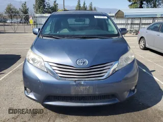 2015 Toyota Sienna Limited with VIN 5TDDK3DC3FS112198, listed as a Copart auction lot 53724195 with 183,244 mi miles and Salvage title. Bid and sale history available at DreamBid. Image 5.