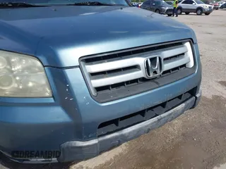2006 Honda Pilot LX z VIN 5FNYF28146B003827, wystawiony jako IAAI lot #42170590 z przebiegiem 261 506 mil mil oraz . Historia ofert i sprzedaży dostępna na DreamBid. Obrazek 6.