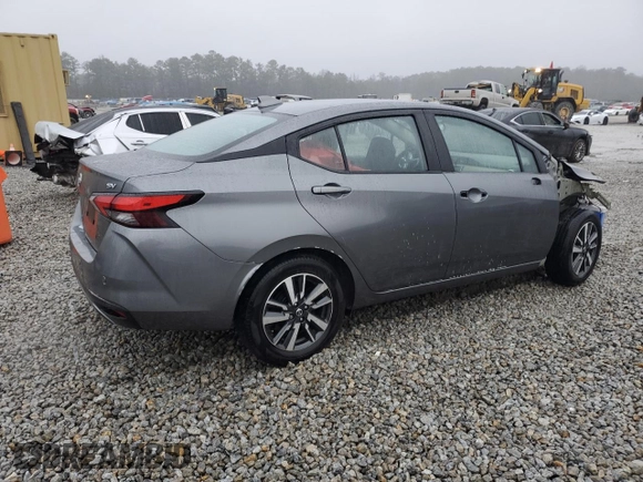 2020 Nissan Versa SV z VIN 3N1CN8EV7LL868959, wystawiony jako Copart lot #42682345 z przebiegiem 91 567 mil mil oraz Szkoda całkowita • Salvage title. Historia ofert i sprzedaży dostępna na DreamBid. Obrazek 3.