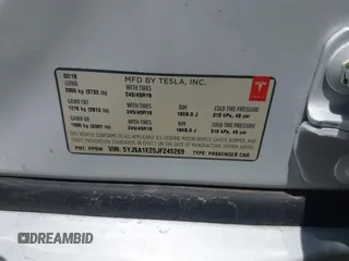 2018 Tesla Model S 75D z VIN 5YJSA1E25JF245269, wystawiony jako IAAI lot #42335263 z przebiegiem 56 086 mil mil oraz . Historia ofert i sprzedaży dostępna na DreamBid. Obrazek 9.