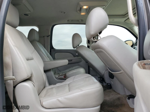 2012 Chevrolet Suburban LT with VIN 1GNSKJE78CR195125, listed as a Copart auction lot 49870425 with 216,277 mi miles and Clean Title. Bid and sale history available at carsss.com. Image 11.