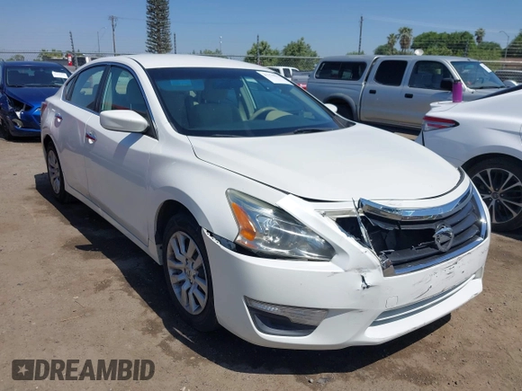 2013 Nissan Altima SV with VIN 1N4AL3APXDC102487, listed as a IAAI auction lot 42179813 with 120,218 mi miles and . Bid and sale history available at carsss.com. Image 1.