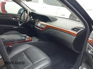2008 Mercedes-Benz S 550 with VIN WDDNG86X48A219544, listed as a IAAI auction lot 41922931 with 150,129 mi miles and . Bid and sale history available at carsss.com. Image 5.