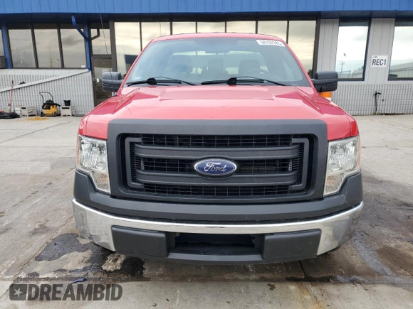 2013 Ford F-150 XL z VIN 1FTMF1CM1DKF30346, wystawiony jako Copart lot #58702385 z przebiegiem 100 654 mil mil oraz Nie do naprawy • Non repairable. Historia ofert i sprzedaży dostępna na DreamBid. Obrazek 5.