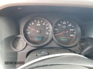 2007 Chevrolet Silverado 1500 1LT with VIN 2GCEK19C371653018, listed as a Copart auction lot 52855545 with 304,322 mi miles and Salvage Title. Bid and sale history available at DreamBid. Image 9.