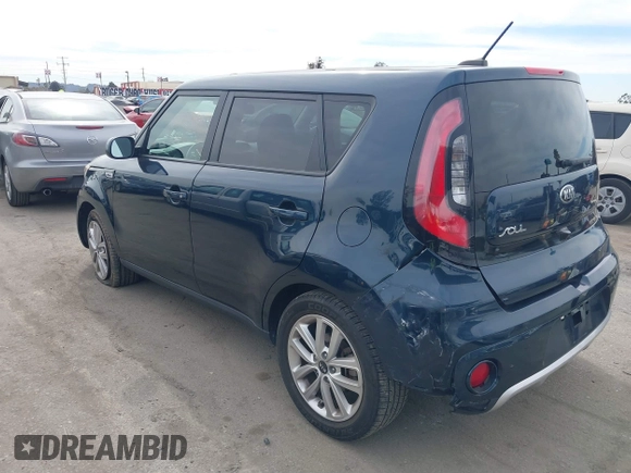 2018 Kia Soul + with VIN KNDJP3A58J7541138, listed as a IAAI auction lot 41667735 with 48,870 mi miles. Bid and sale history available at carsss.com. Image 3.
