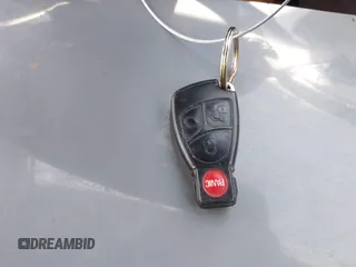 2006 Mercedes-Benz CLK 350 z VIN WDBTK56FX6T074273, wystawiony jako IAAI lot #42336993 z przebiegiem 102 086 mil mil oraz . Historia ofert i sprzedaży dostępna na DreamBid. Obrazek 11.